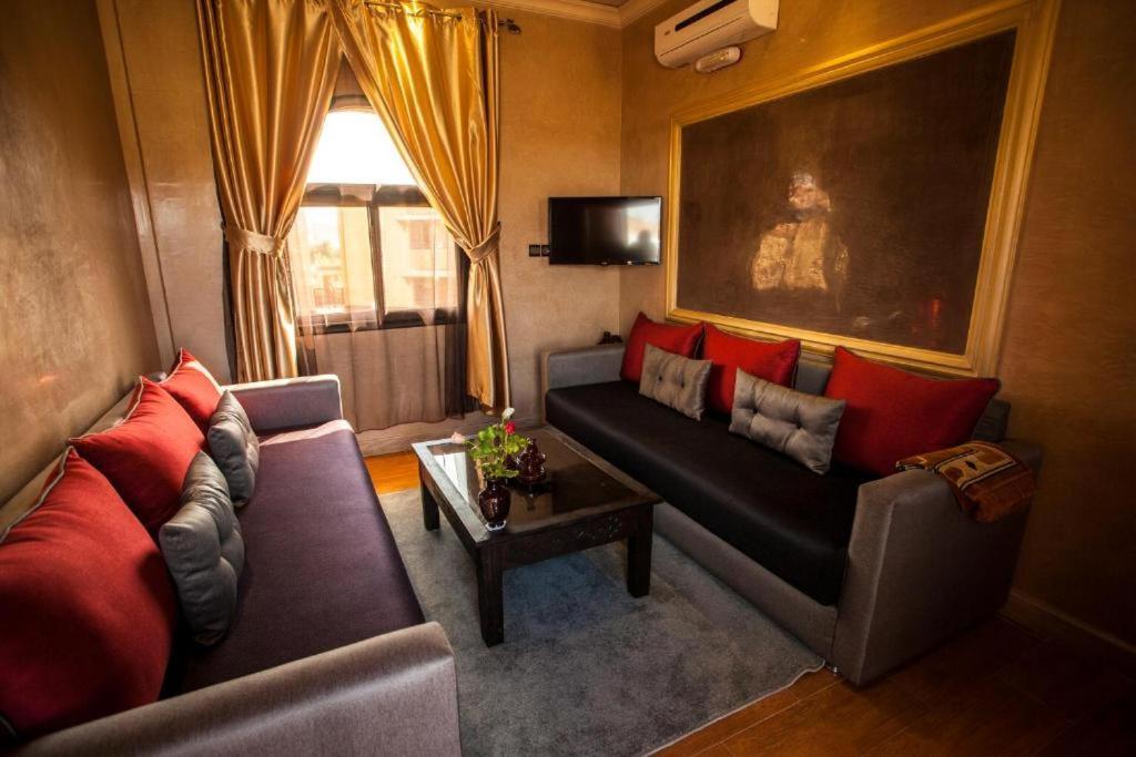 Aparthotel Nzaha タハナウト エクステリア 写真